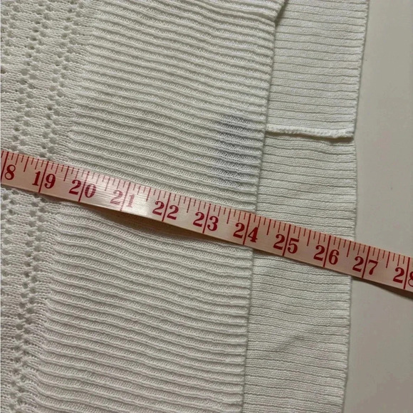 Aerie Women's Cream Ivory Poncho Sweater  One Size Classic Neutral Timeless - Picture 6 of 7